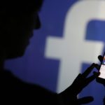 Facebook начнет удалять посты о коронавирусе