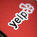 Сервис Yelp анонсировал увольнение 1 тыс. сотрудников