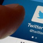Twitter начнет предлагать пользователям перечитывать сообщения перед публикацией