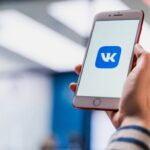 В «ВКонтакте» появилась функция автоперевода постов на английский язык