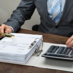 Услуги налоговых юристов: особенности и преимущества